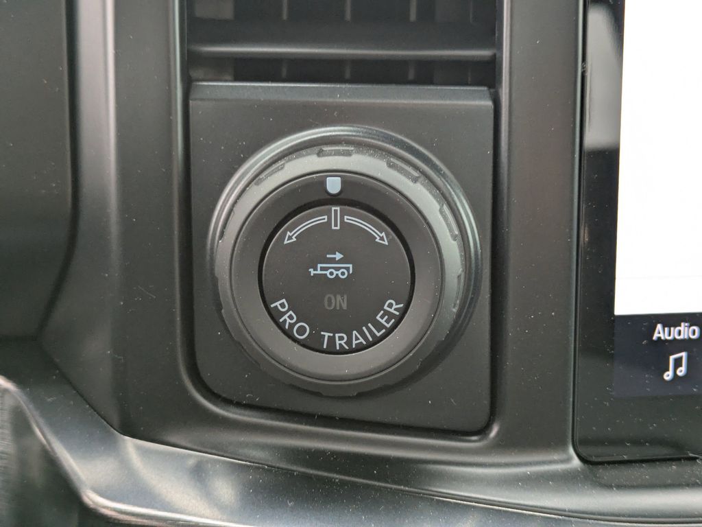 2026 Ford F-250 Super Duty Black Widow