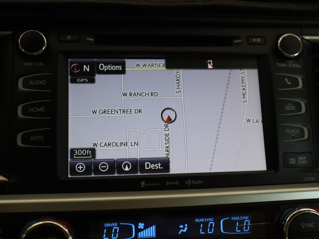 Thumbnail: 2016 Toyota Highlander - 15