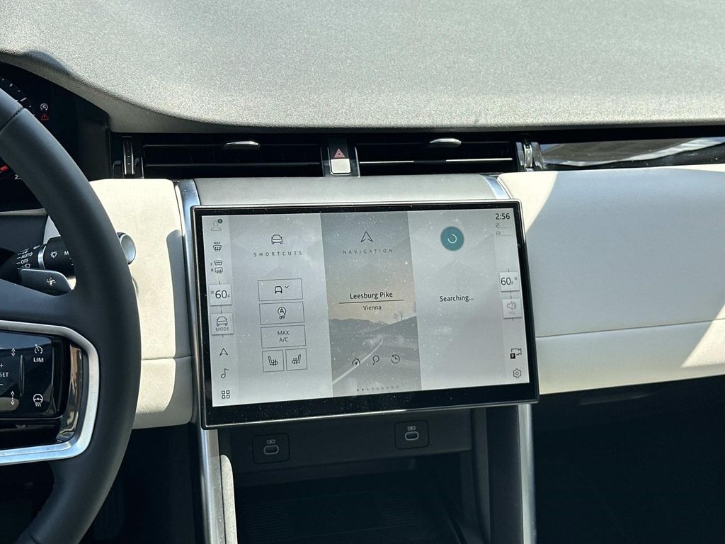 Thumbnail: 2025 Land Rover Discovery Sport - 19