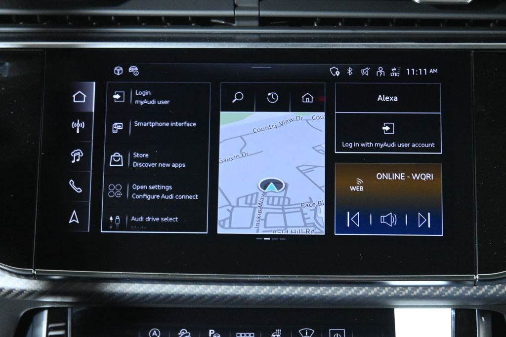 Thumbnail: 2026 Audi RS Q8 - 15