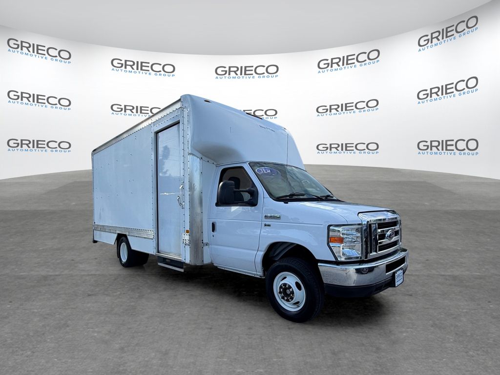 2019 Ford E-Series Chassis E-350 Super Duty 138 Cutaway RWD