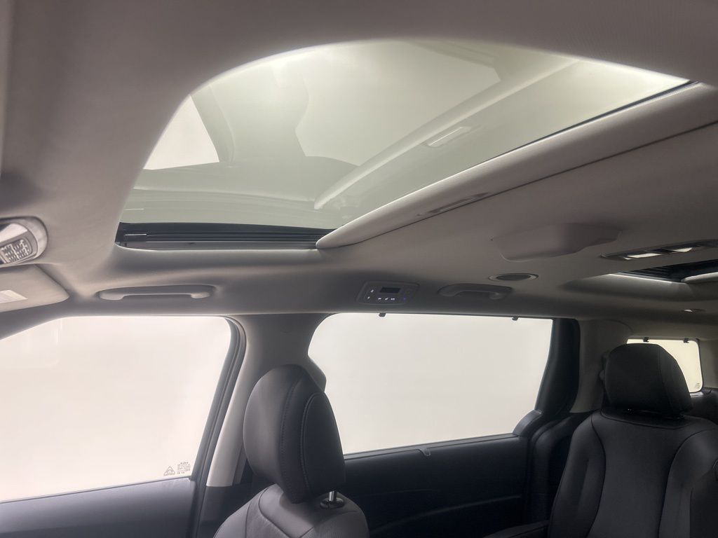 new 2026 Kia Carnival car, priced at $47,685