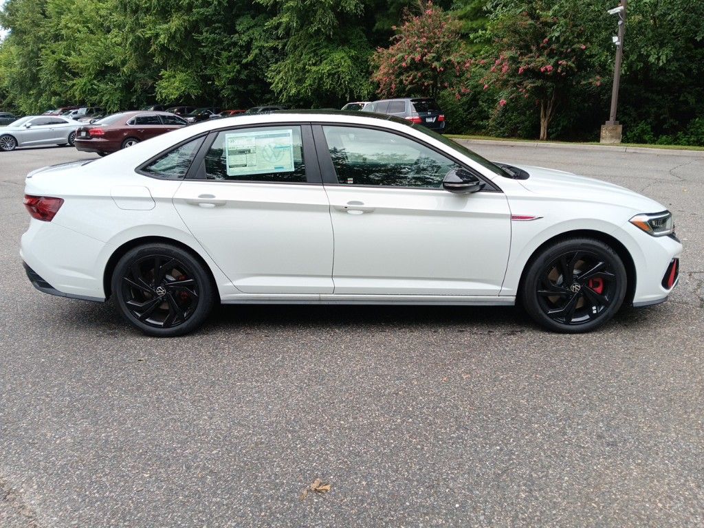 2024 Volkswagen Jetta GLI 2.0T Autobahn 6