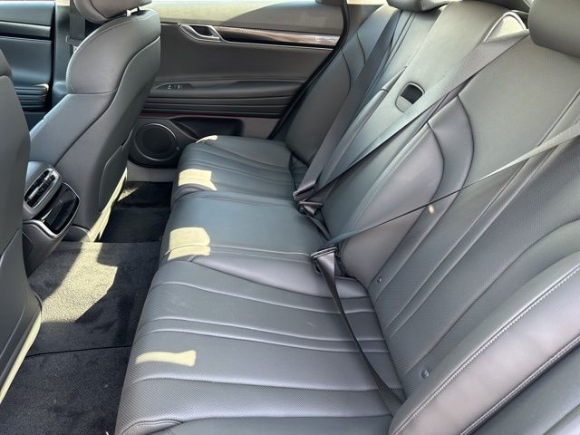 Thumbnail: 2025 Genesis G80 - 25