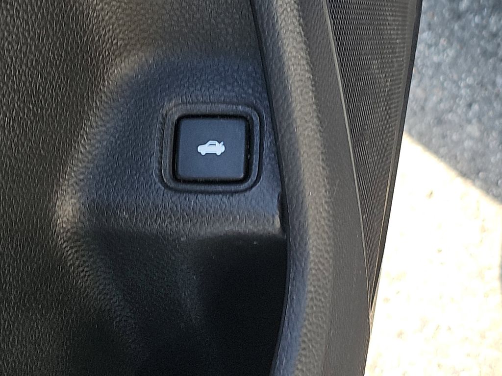 Used 2020 Gray Honda LX image 15