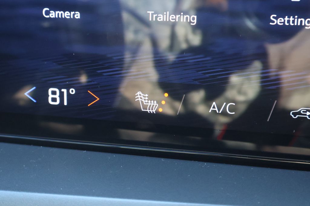 Thumbnail: 2026 Chevrolet Traverse - 26