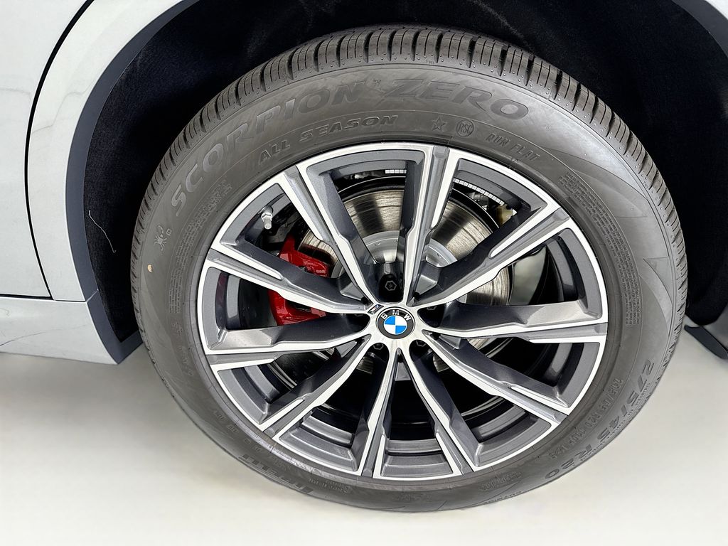 Thumbnail: 2026 BMW X5 - 30