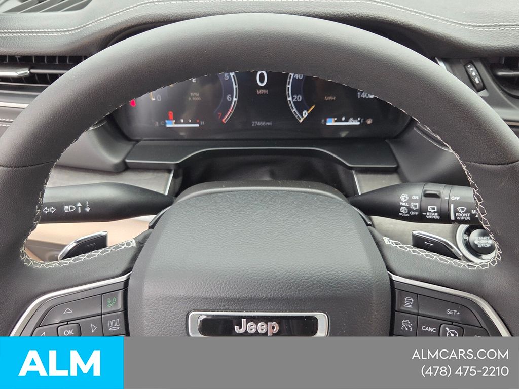 Used 2025 Black Jeep Limited image 24