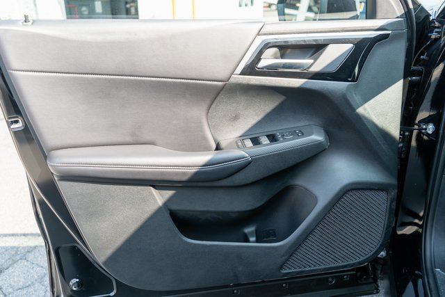 2026 Nissan Rogue Plug-In Hybrid SL - 11