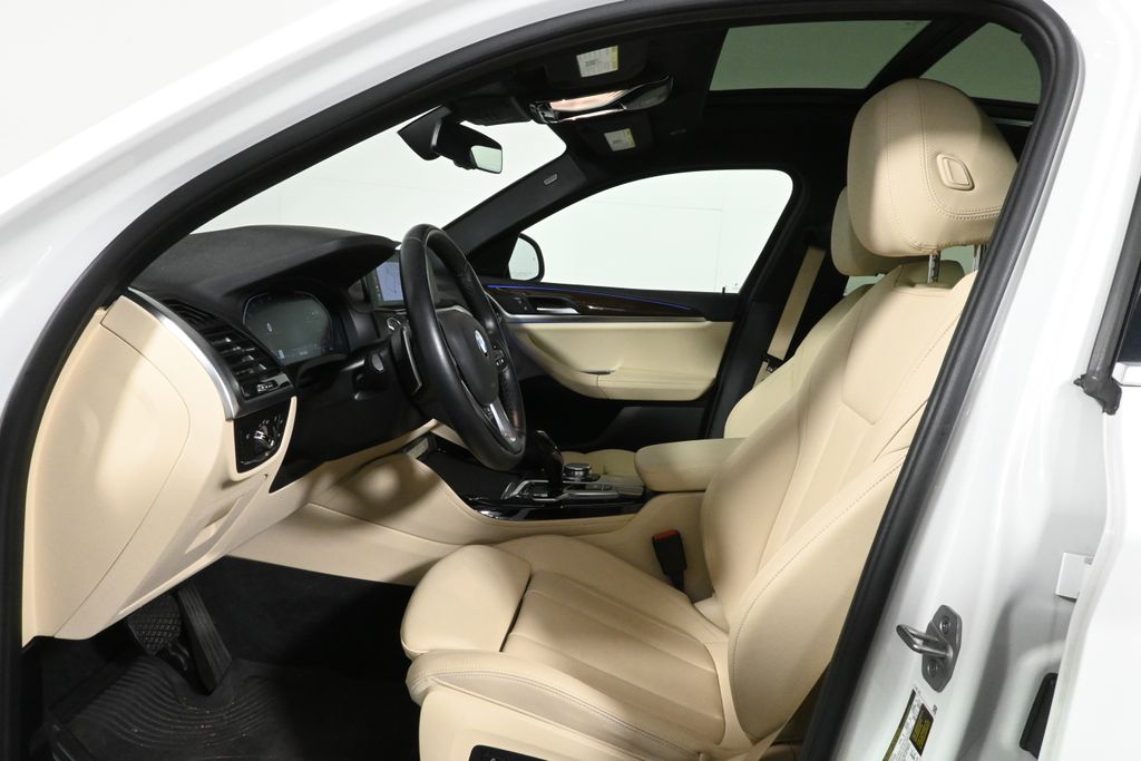 Thumbnail: 2021 BMW X4 - 3