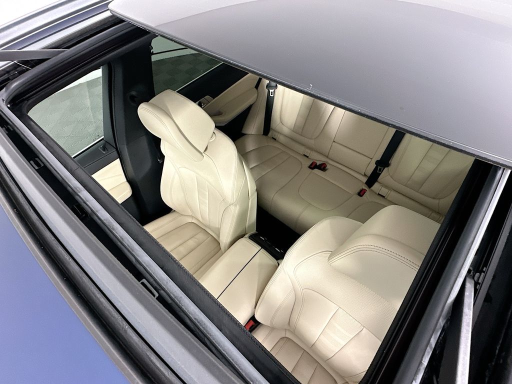 Thumbnail: 2022 BMW X5 - 22