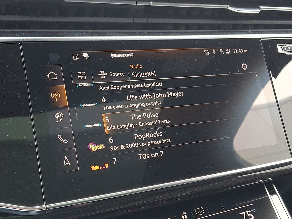 Thumbnail: 2026 Audi Q7 - 16