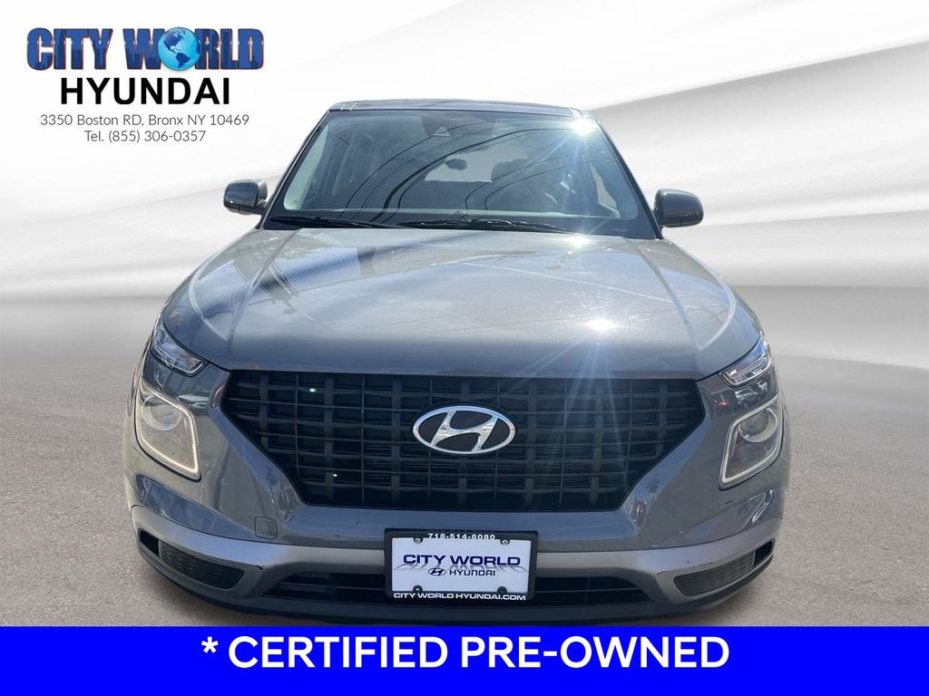 2022 Hyundai Venue SE 9