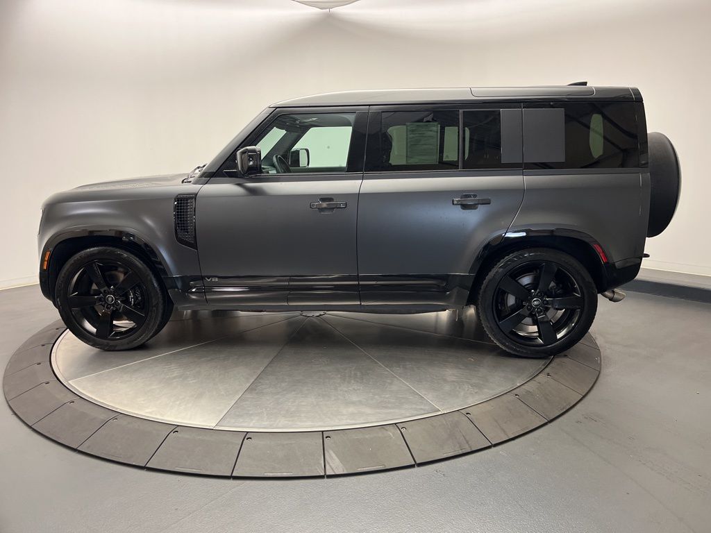 Thumbnail: 2025 Land Rover Defender - 2