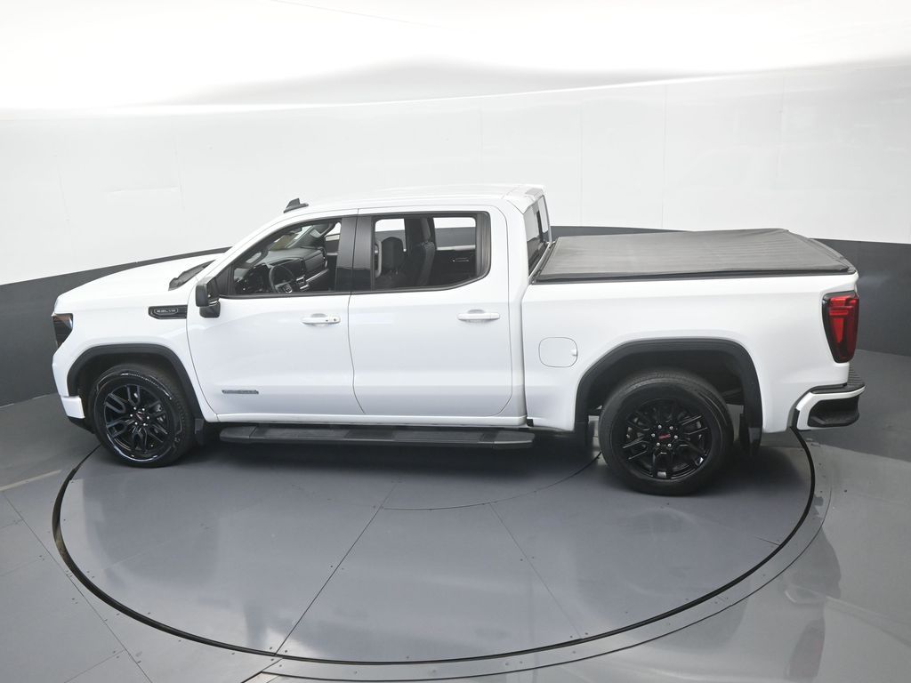 Used 2023 Summit White GMC Elevation image 46