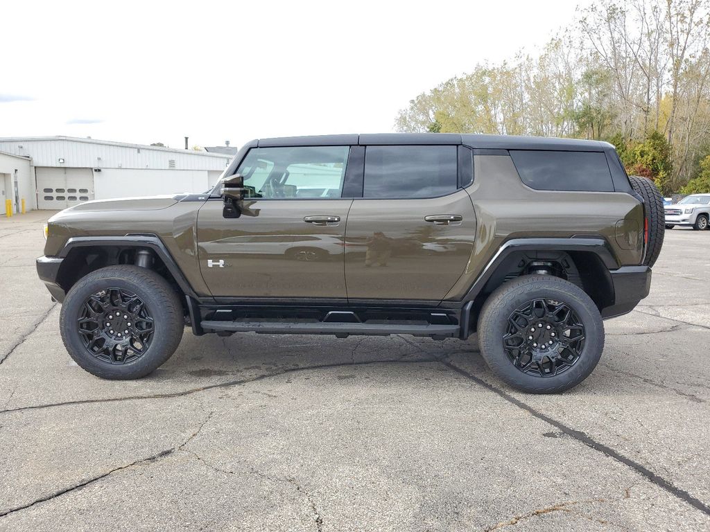 2025 GMC Hummer EV SUV 2X 4