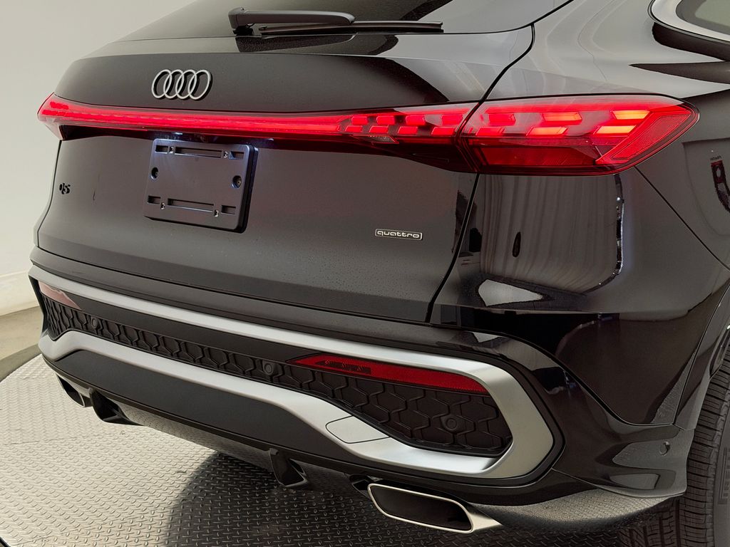 Thumbnail: 2026 Audi Q5 - 18