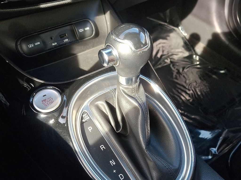 Thumbnail: 2015 Kia Soul - 15