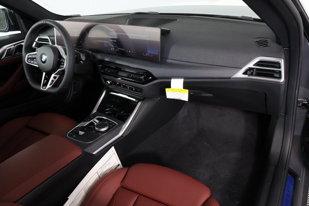 Thumbnail: 2026 BMW 4 Series - 4