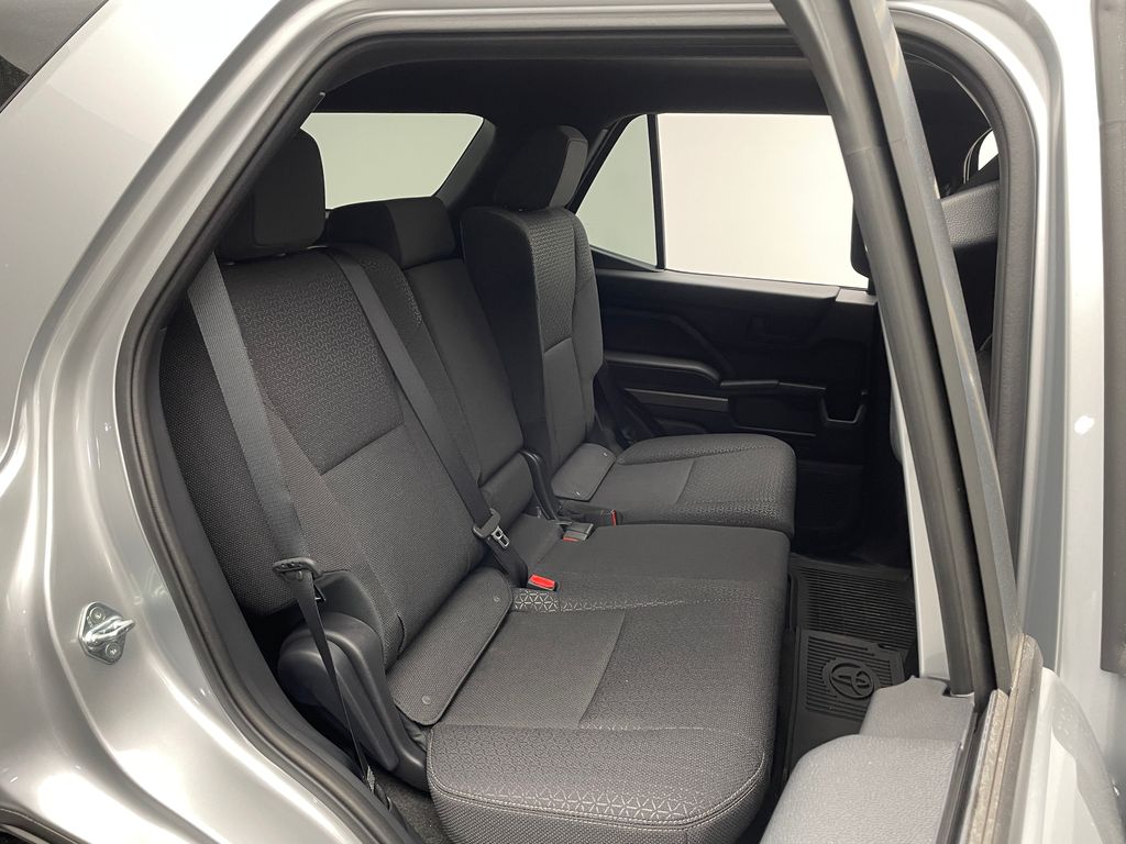 Thumbnail: 2025 Toyota 4Runner - 26