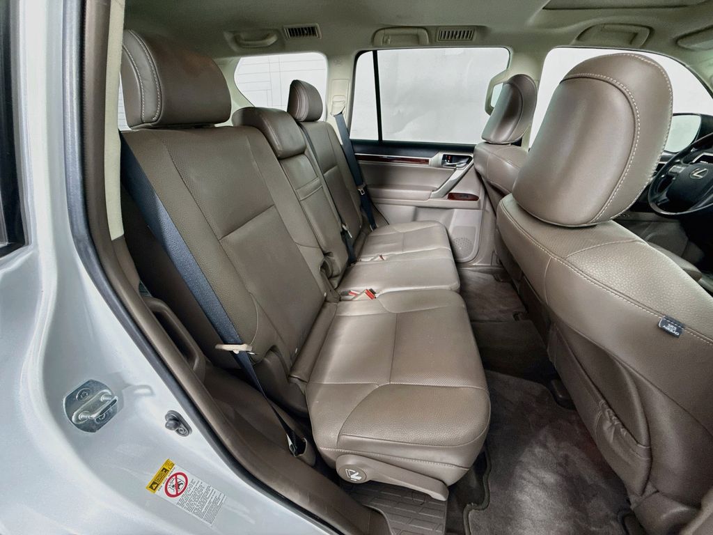 Thumbnail: 2016 Lexus GX - 28