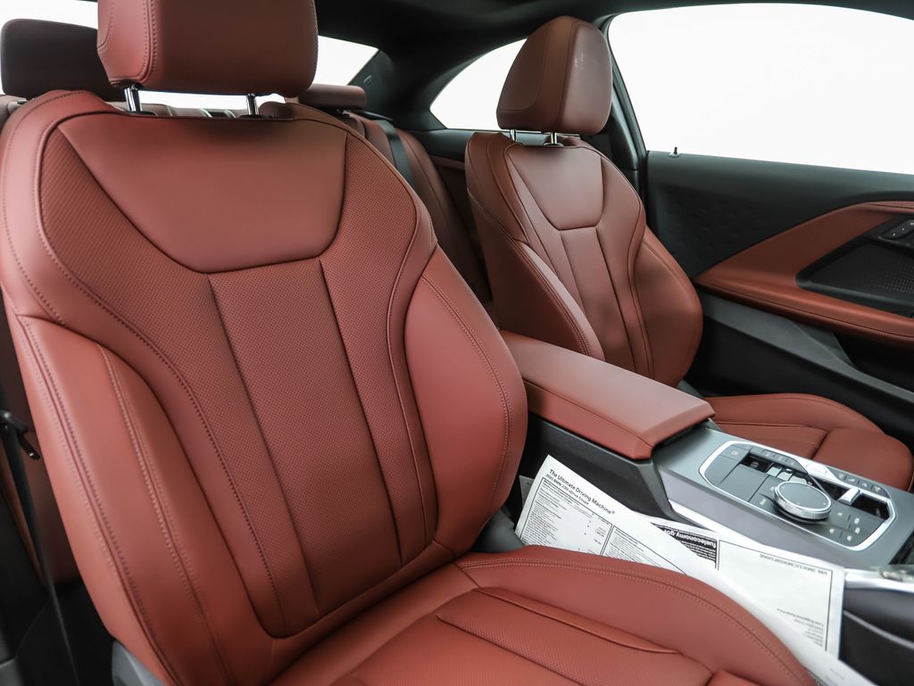 Thumbnail: 2025 BMW 2 Series - 25