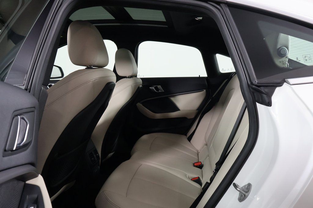 Thumbnail: 2020 BMW 2 Series - 11
