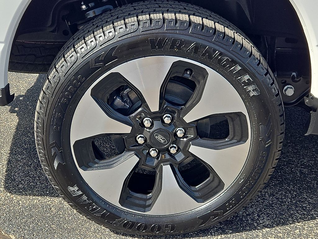 Used 2023 Ford F-150 Lightning Platinum For Sale in Farmington, AR