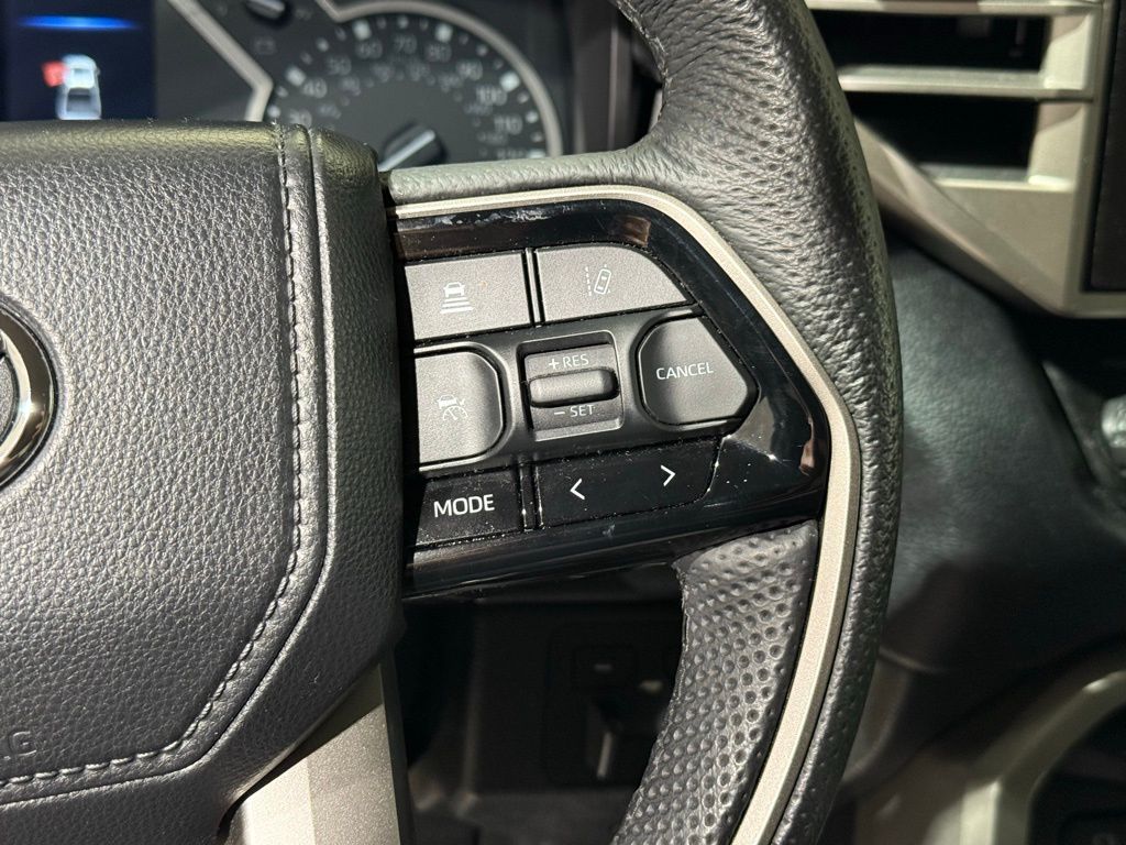 Thumbnail: 2024 Toyota Tundra - 23