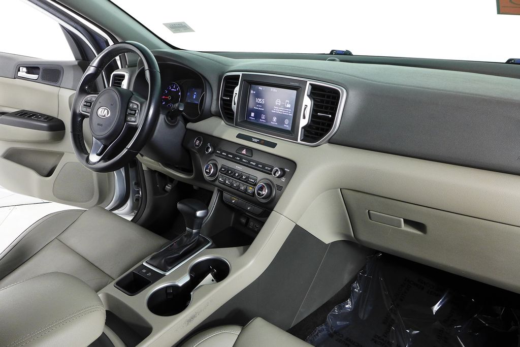 2017 Kia Sportage EX 13