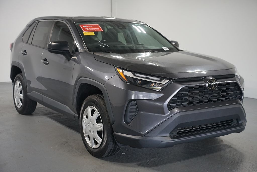 Thumbnail: 2023 Toyota RAV4 - 3