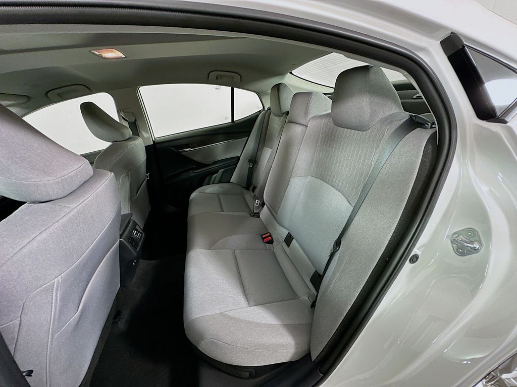 Thumbnail: 2025 Toyota Camry - 24