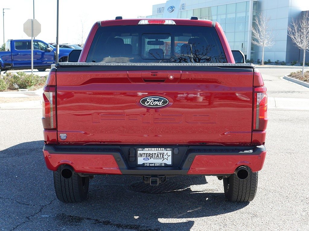 View vehicle photo 5