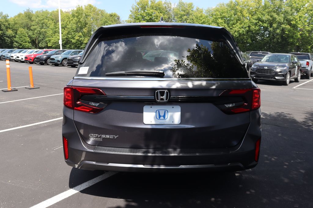 Thumbnail: 2026 Honda Odyssey - 4
