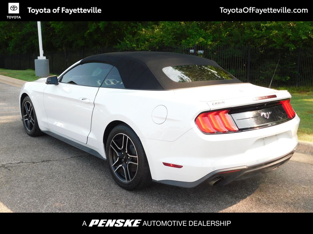 2018 Ford Mustang  9