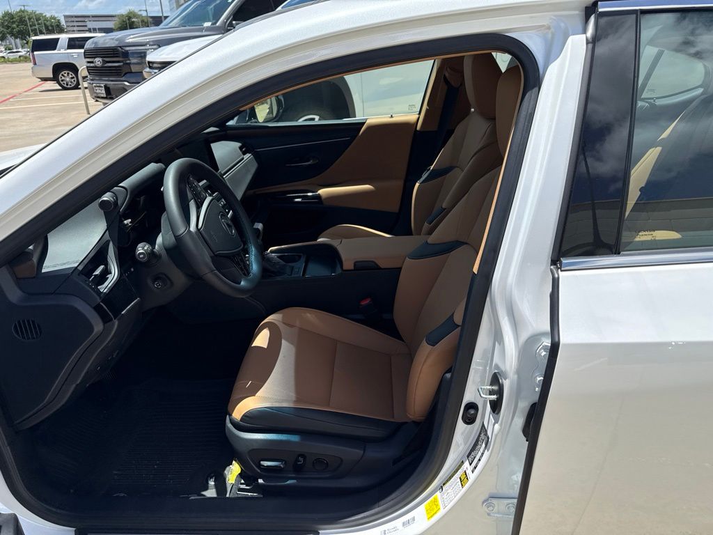 2023 Lexus ES 350 PREMIUM White at Westside Lexus