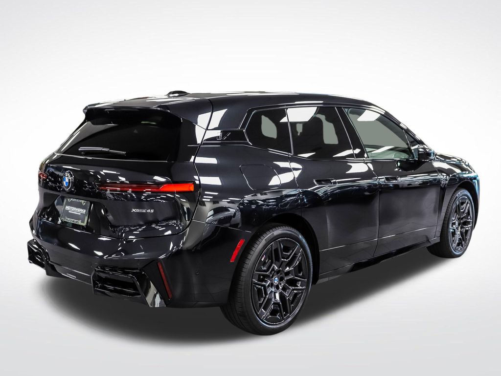Thumbnail: 2026 BMW iX - 5