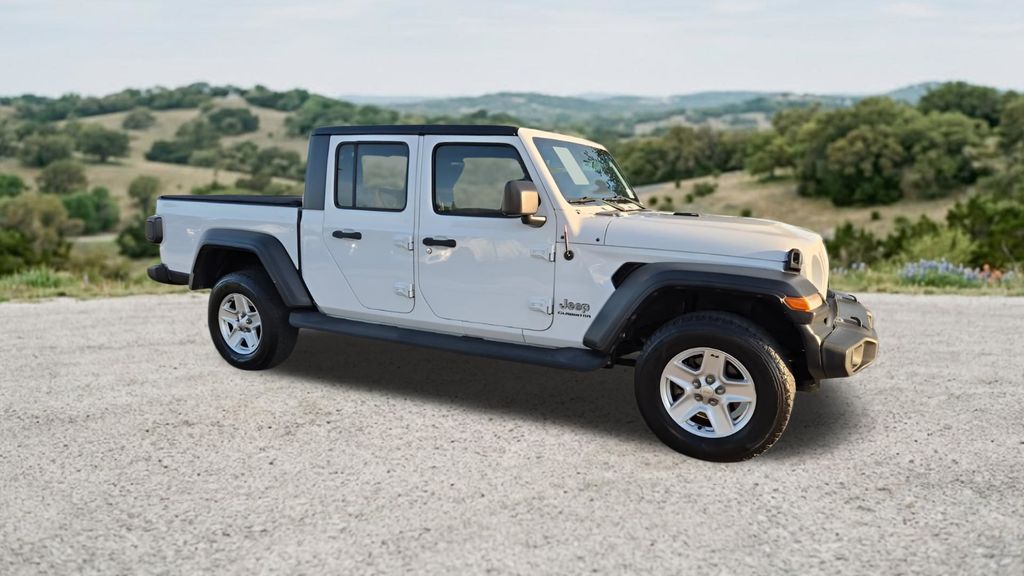Used Car 2020 Jeep Gladiator  Sport For Sale Under $30,000 In Austin, Texas