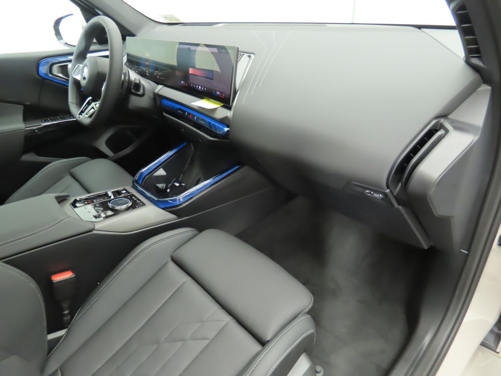 Thumbnail: 2026 BMW X3 - 18