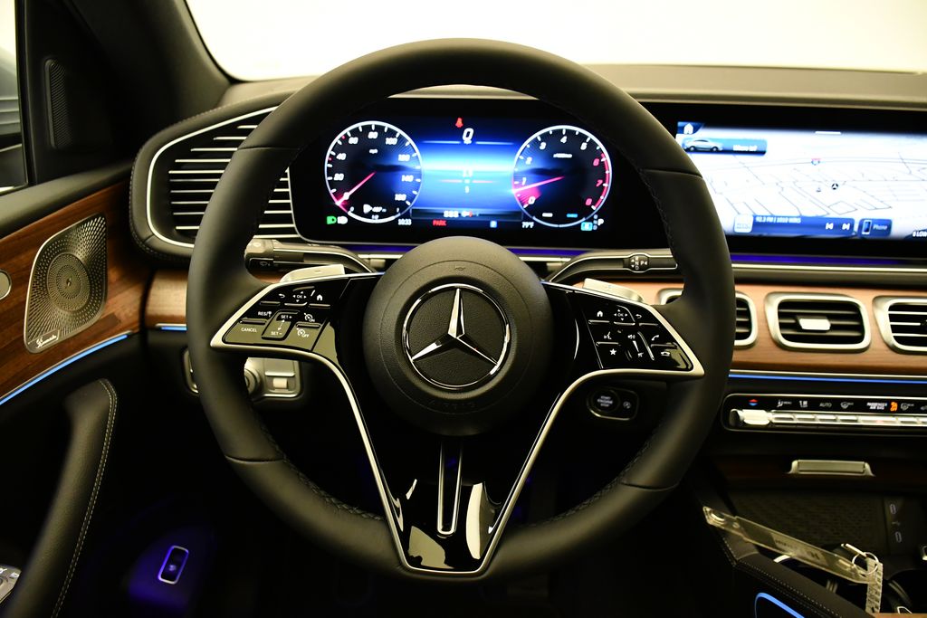 Thumbnail: 2026 Mercedes-Benz GLE - 21