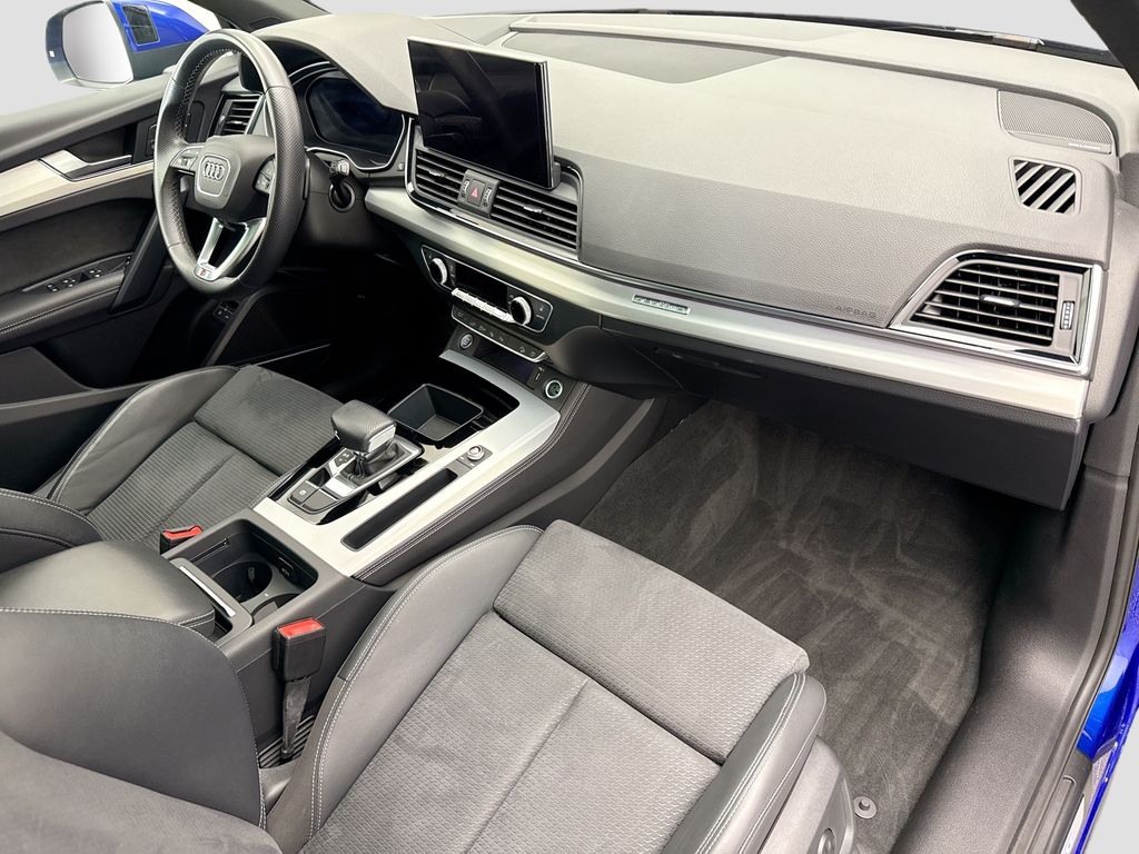 Thumbnail: 2022 Audi Q5 - 16