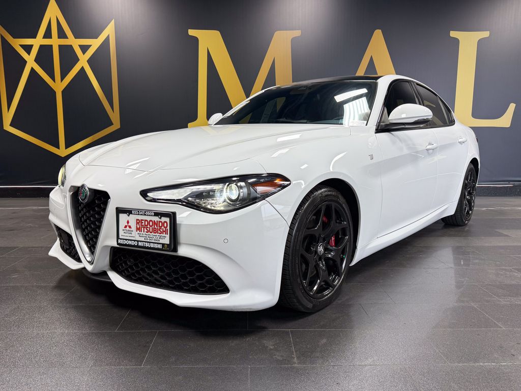 2022 Alfa Romeo Giulia Ti RWD