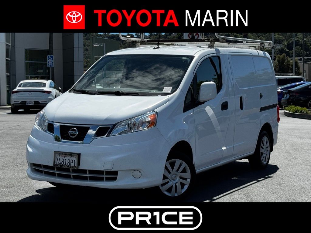2017 Nissan NV200 SV