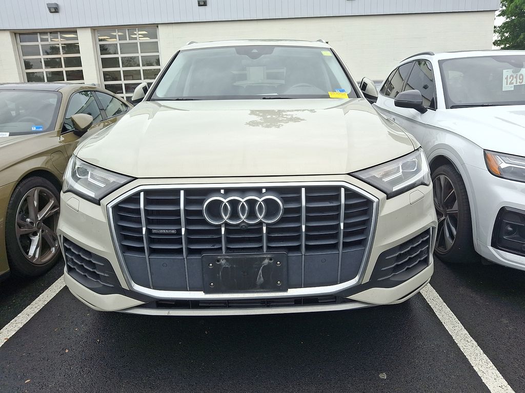 Thumbnail: 2021 Audi Q7 - 2