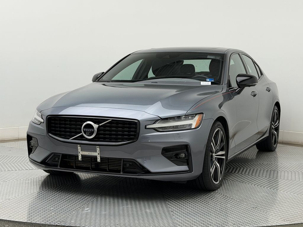 Thumbnail: 2021 Volvo S60 - 3