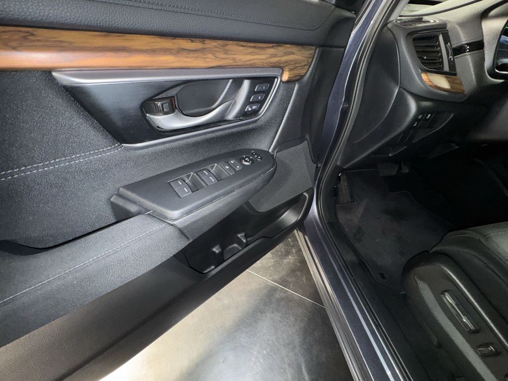 used 2022 Honda CR-V Hybrid car, priced at $26,616