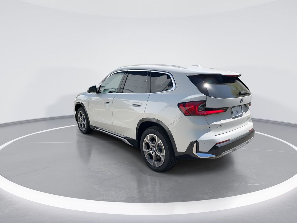 2025 BMW X1 xDrive28i 6