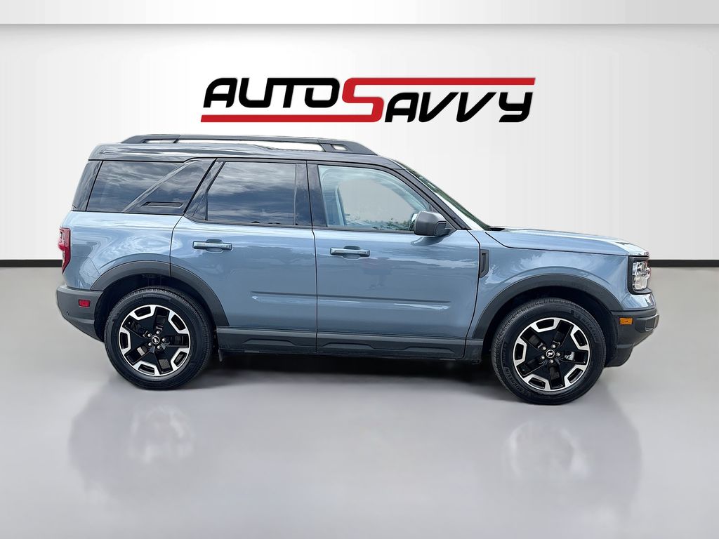 Used 2024 Gray Ford Outer Banks image 8