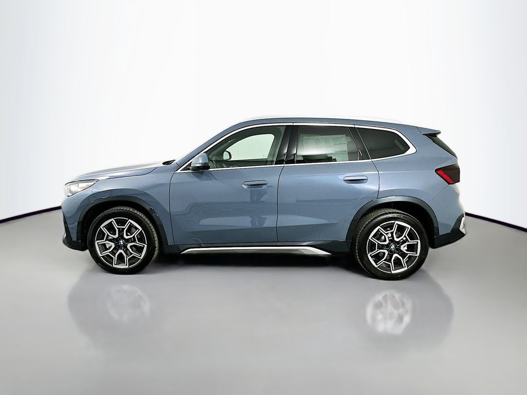 Thumbnail: 2025 BMW X1 - 8