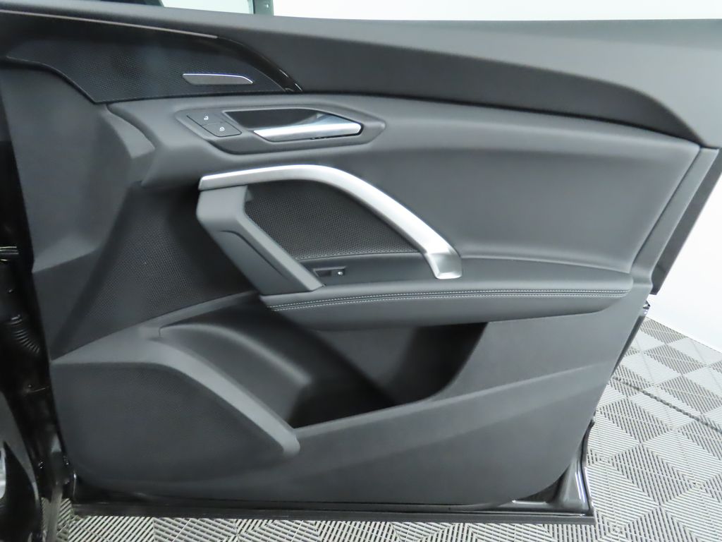 2025 Audi Q5 Premium 27